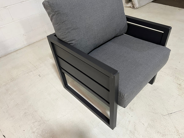 The Fyrst Slim Chair - 0206-152