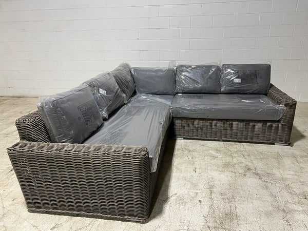 TURO 8X8 SECTIONAL SET - 1218-105